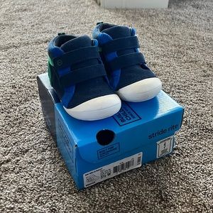 Stride Rite High Top Velcro Sneaker